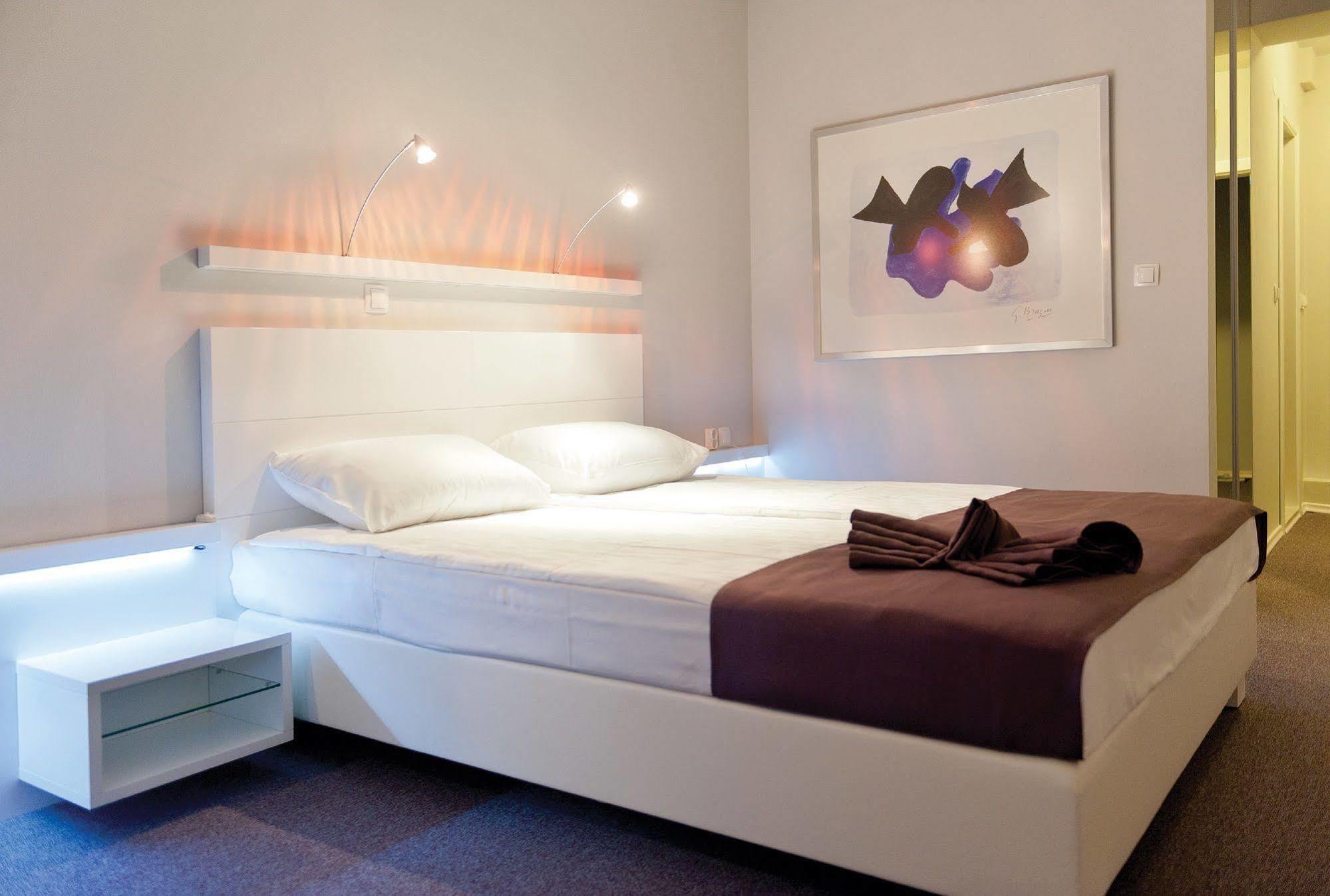 Leonardo Hotel Skopje Zewnętrze zdjęcie