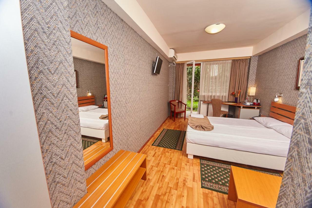 Leonardo Hotel Skopje Zewnętrze zdjęcie
