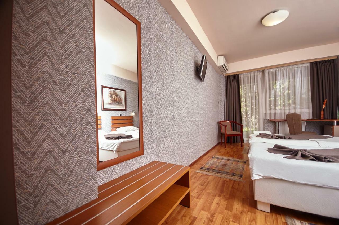 Leonardo Hotel Skopje Zewnętrze zdjęcie